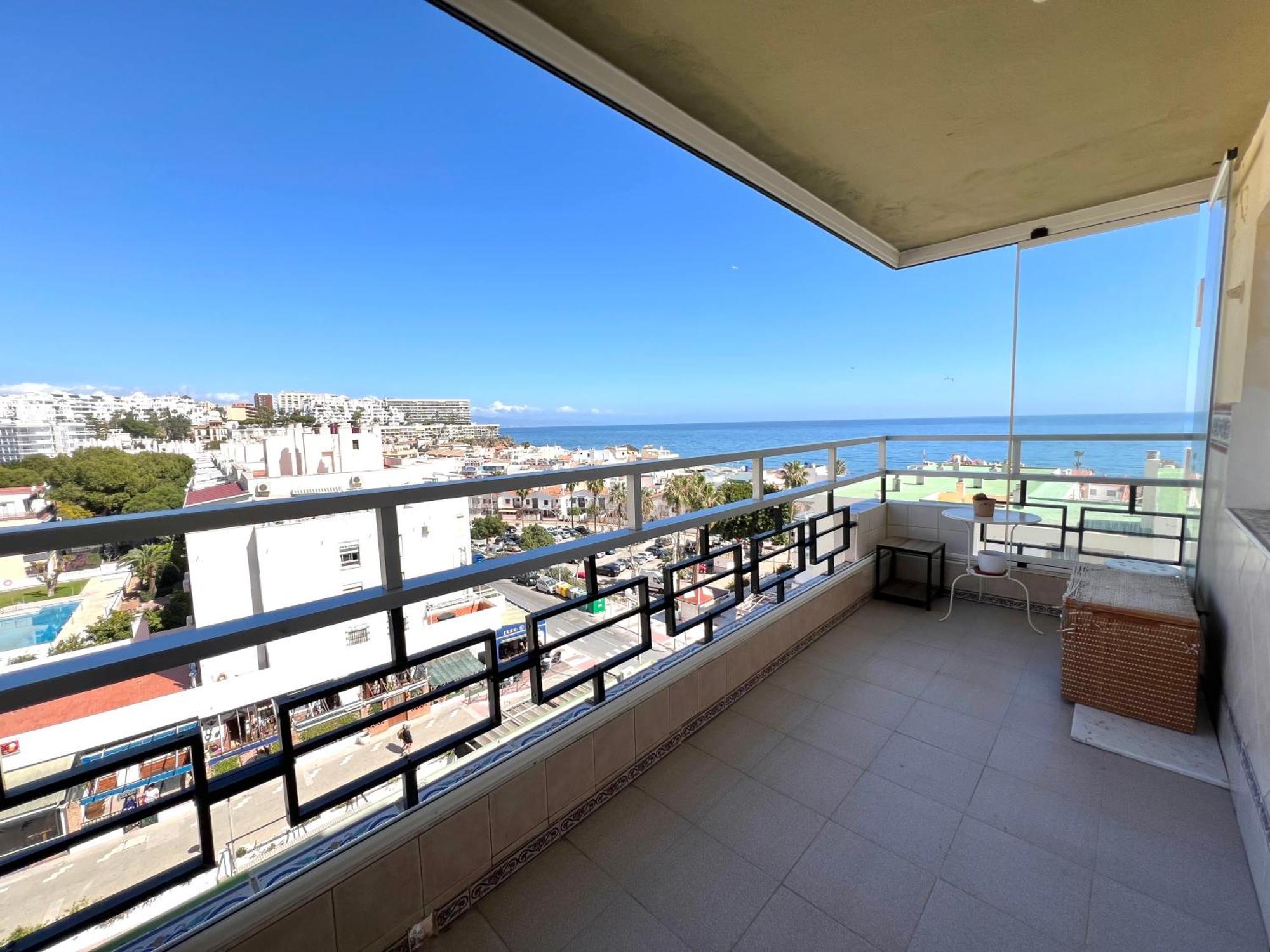 En Carihuela Con Vistas Y Plaza De Garaje, Nucleo Cristal Apartment Torremolinos Exterior foto