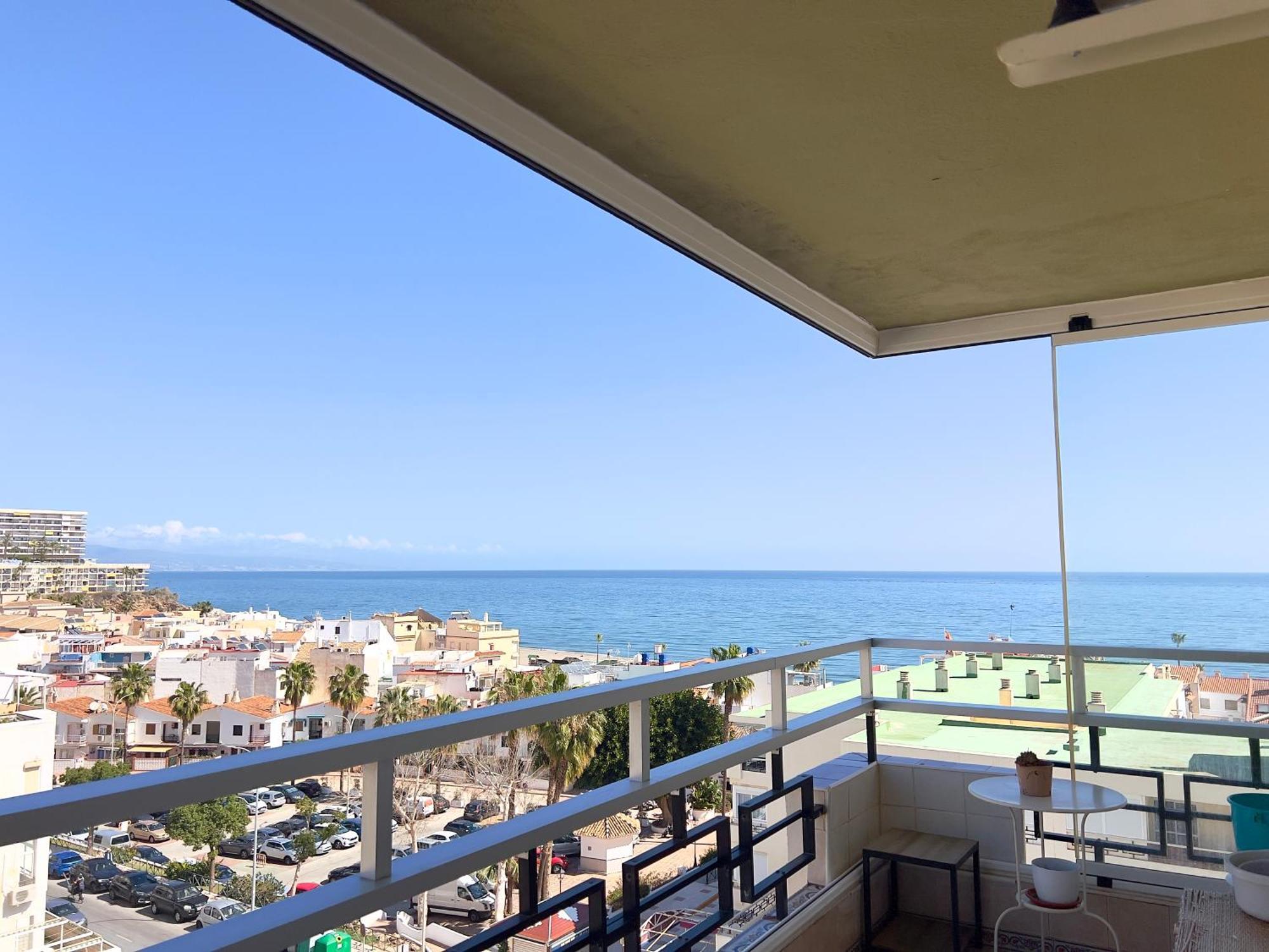 En Carihuela Con Vistas Y Plaza De Garaje, Nucleo Cristal Apartment Torremolinos Exterior foto